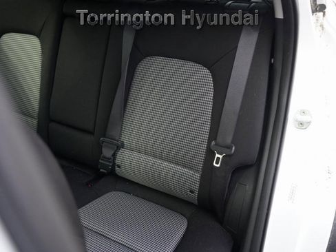 Certified 2022 Hyundai Kona SE image 26