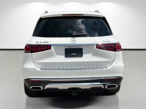 Used 2022 Mercedes-Benz GLS 450 4MATIC image 4