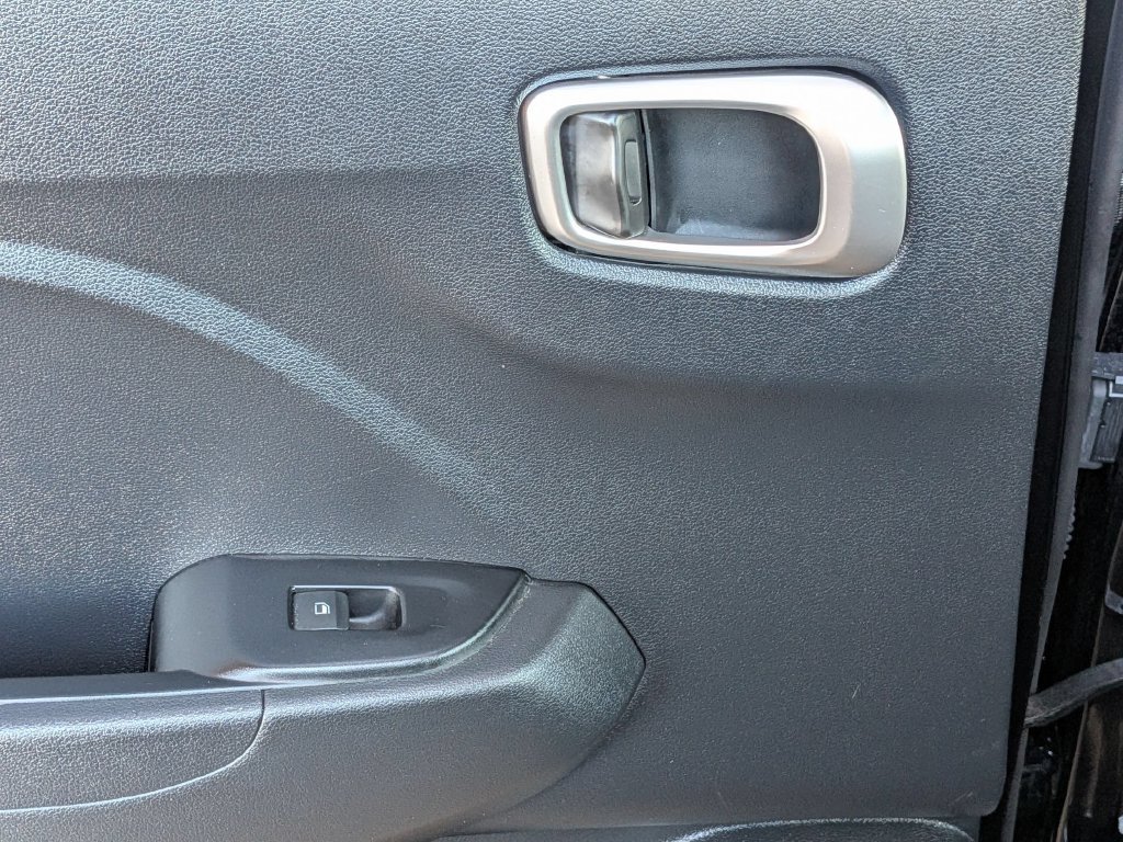 Used 2026 Hyundai Venue SEL FWD image 26