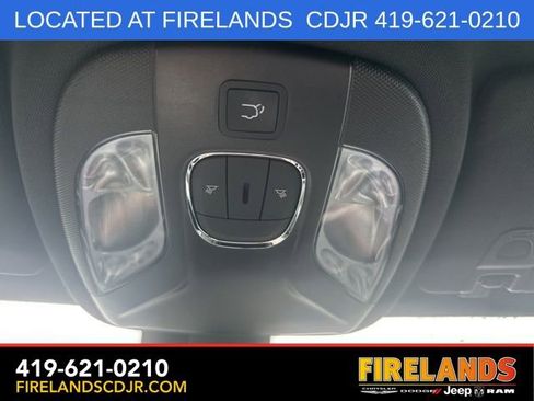 Used 2023 Jeep Compass Trailhawk w/ Trailhawk Elite Group AWD/4WD image 28
