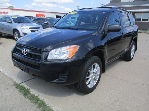 Used 2012 Toyota RAV4 4WD w/ Value Pkg image 2