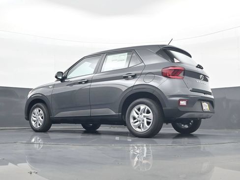 New 2026 Hyundai Venue SE FWD image 27