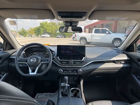 Used 2024 Nissan Altima 2.5 SL image 56