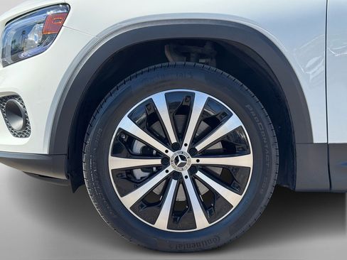 Certified 2023 Mercedes-Benz GLB 250 image 10