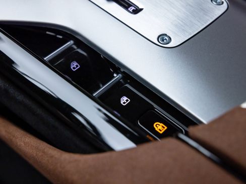 Certified 2023 Ferrari Purosangue image 66