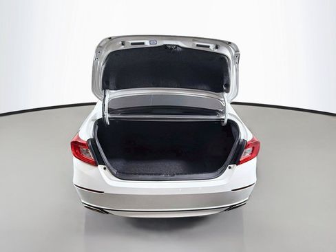 Used 2022 Honda Accord Sport image 25