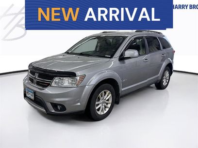 Used 2017 Dodge Journey SXT w/ Comfort/Convenience Group