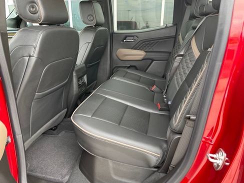 Used 2026 GMC Canyon Denali AWD/4WD image 13