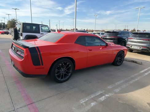 Used 2023 Dodge Challenger R/T Scat Pack w/ Plus Package image 9