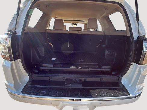 Used 2020 Toyota 4Runner Limited image 21