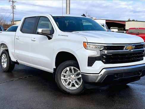 New 2026 Chevrolet Silverado 1500 LT AWD/4WD image 2