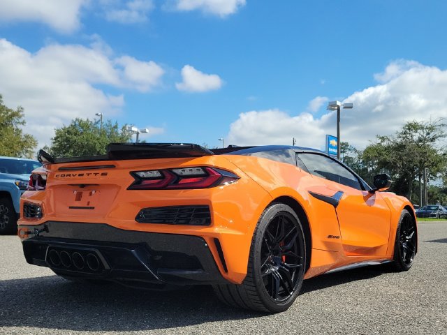 Certified 2024 Chevrolet Corvette Z06 RWD image 18