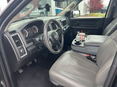 Used 2020 RAM 1500 Tradesman w/ Tradesman SXT Package image 4