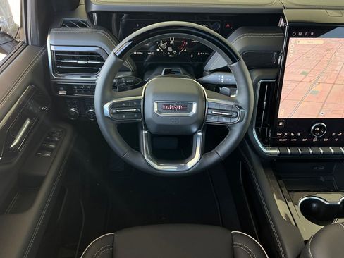 New 2026 GMC Yukon Elevation w/ Elevation Premium Package AWD/4WD image 13