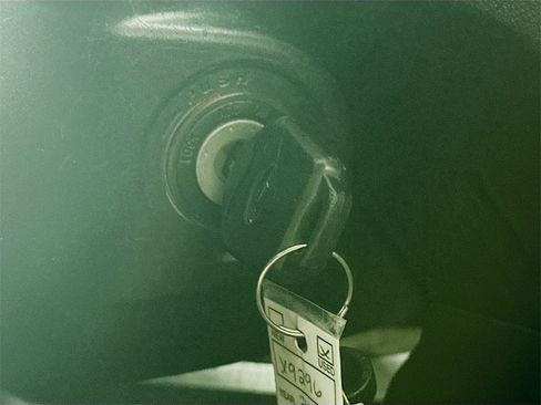 Used 2021 Subaru Crosstrek 2.0i Premium w/ Popular Package #3 image 27