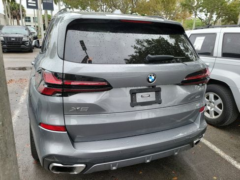 Used 2024 BMW X5 sDrive40i w/ M Sport Package image 5