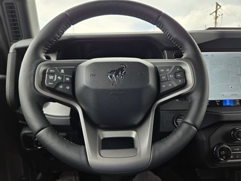 New 2026 Ford Bronco Badlands AWD/4WD image 12
