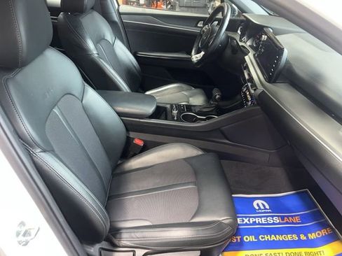 Used 2023 Kia K5 GT-Line image 8