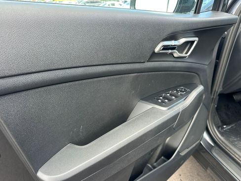 New 2026 Kia Sportage S image 10