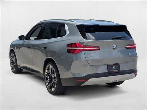 Used 2025 BMW X3 xDrive30i w/ Convenience Package image 7