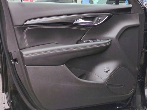 Used 2022 Buick Envision Preferred image 22