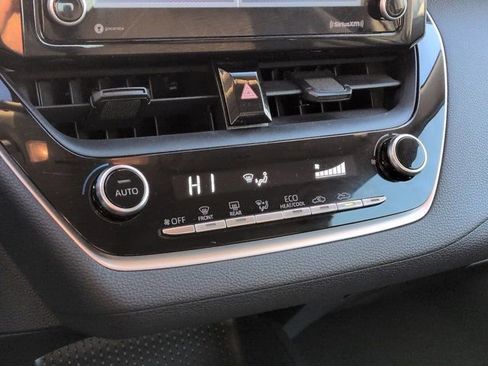 Certified 2022 Toyota Corolla LE w/ Carpet Mat Package (TMS) image 22