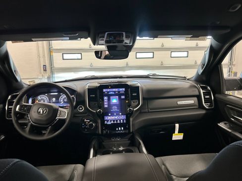 New 2026 RAM 1500 Big Horn AWD/4WD image 29