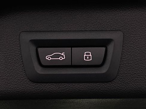 New 2026 BMW X5 xDrive40i AWD/4WD image 9