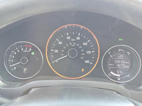 Used 2021 Honda HR-V LX image 13