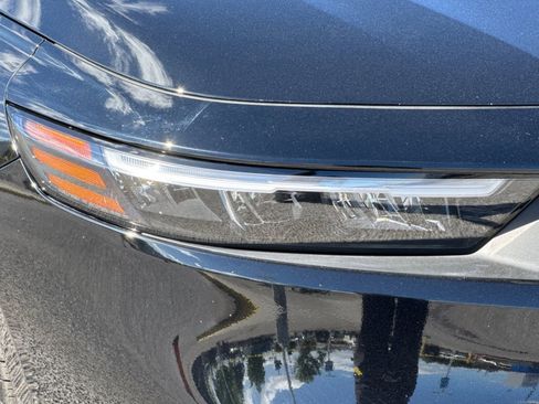 Used 2024 Honda Accord Sport image 10