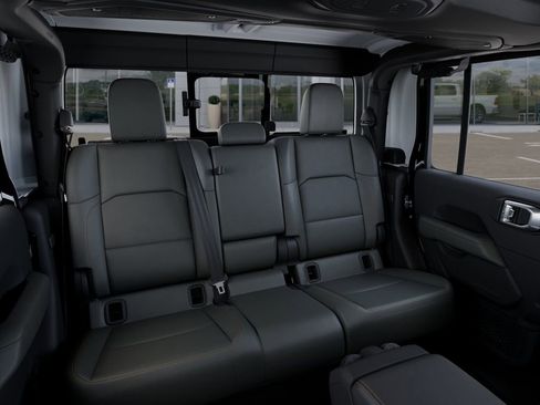 New 2026 Jeep Gladiator Mojave image 16