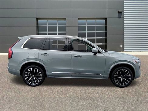 New 2026 Volvo XC90 B6 Plus w/ Protection Package Premier image 8