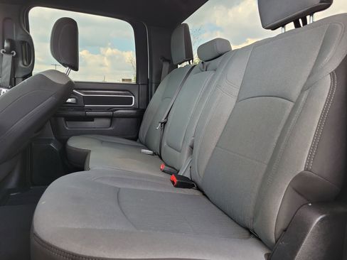 Used 2024 RAM 2500 Big Horn AWD/4WD image 19