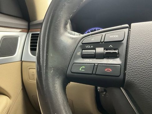 Used 2016 Hyundai Genesis 3.8 w/ Option Group 02 image 13