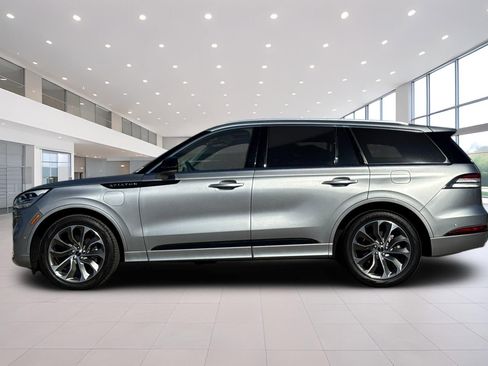 Certified 2021 Lincoln Aviator Grand Touring w/ Equipment Group 302A image 7