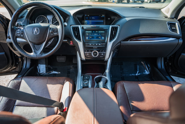 Used 2016 Acura TLX w/ Technology Package FWD image 14