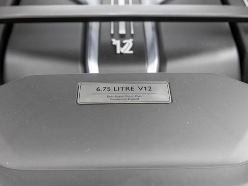 New 2027 Rolls-Royce Cullinan Black Badge AWD/4WD image 54