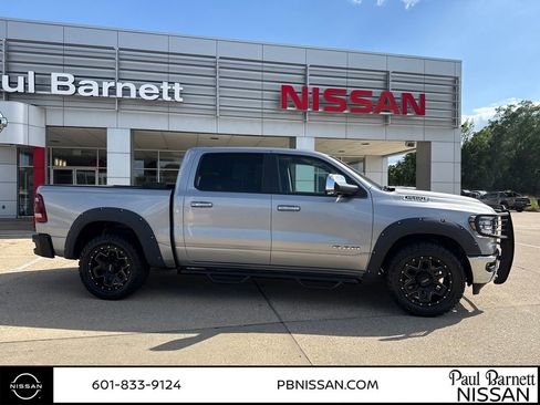 Used 2019 RAM 1500 Laramie image 4