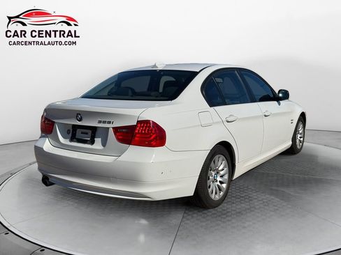 Used 2009 BMW 328i xDrive Sedan image 5