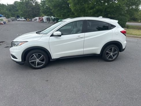 Used 2022 Honda HR-V EX image 15