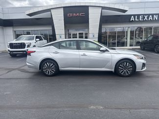 Used 2023 Nissan Altima 2.5 SV w/ SV Premium Package video 2