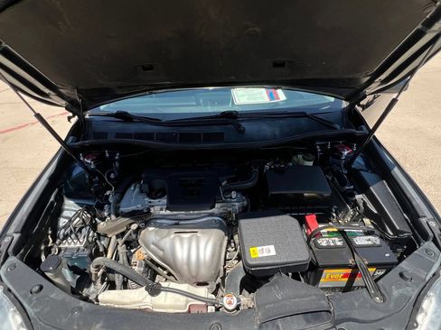 Used 2017 Toyota Camry SE FWD image 26