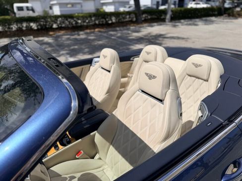 Used 2014 Bentley Continental GT Speed image 60