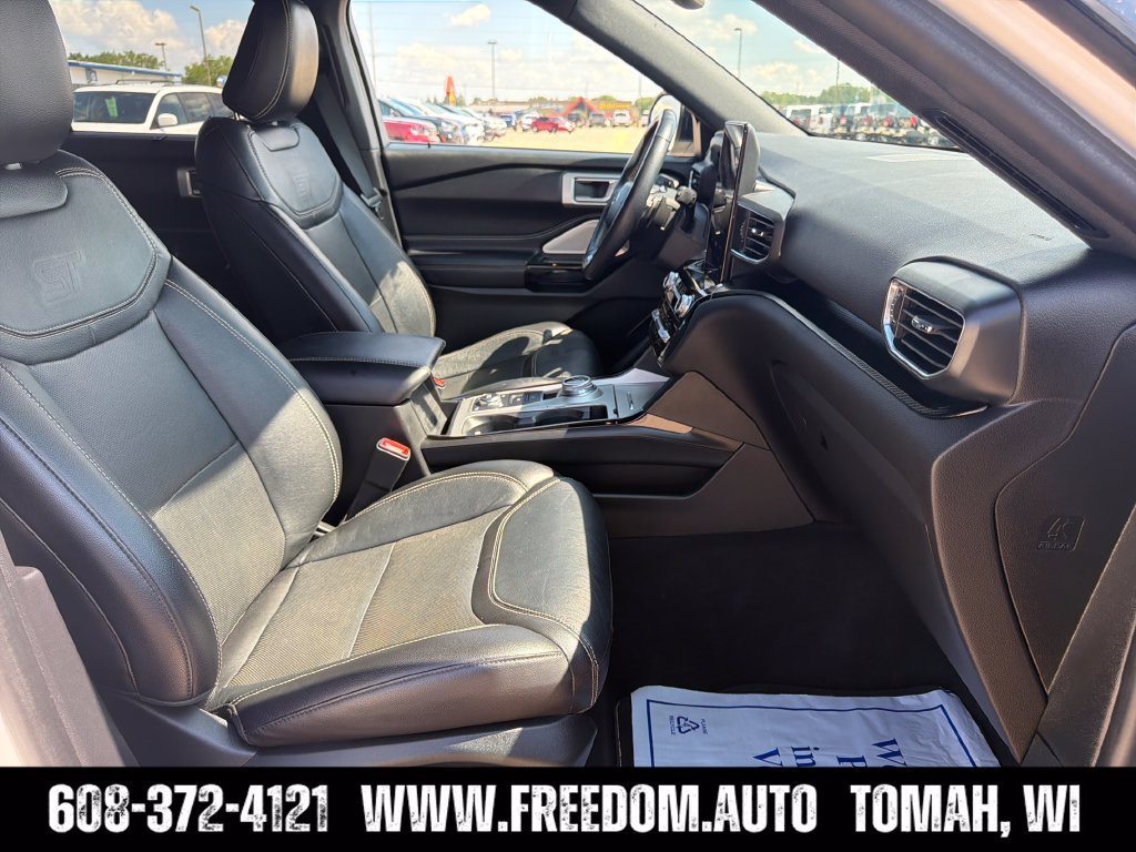 Used 2022 Ford Explorer ST w/ Equipment Group 401A AWD/4WD image 39