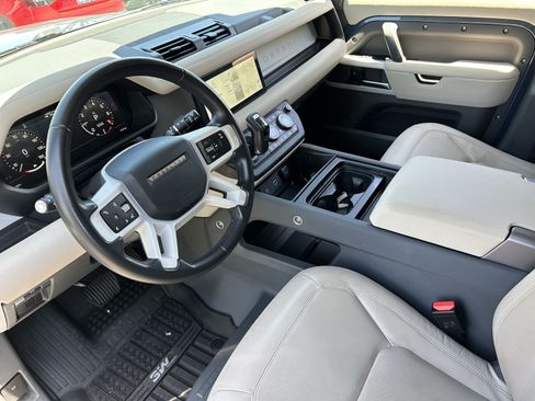 Used 2023 Land Rover Defender 110 S AWD/4WD image 17