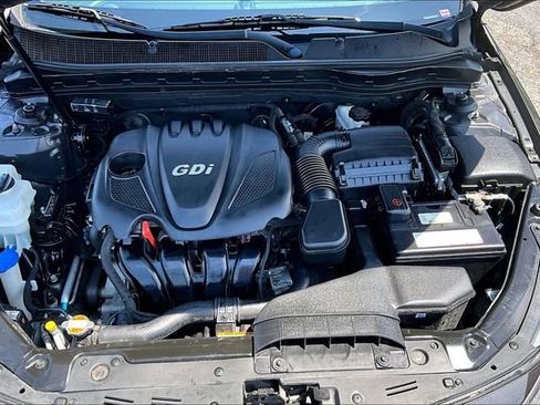 Used 2011 Kia Optima EX FWD image 9