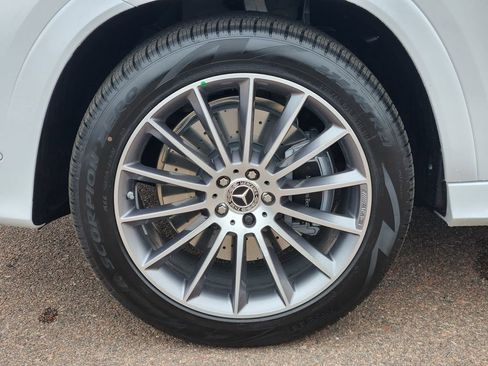 New 2026 Mercedes-Benz GLE 350 4MATIC image 10