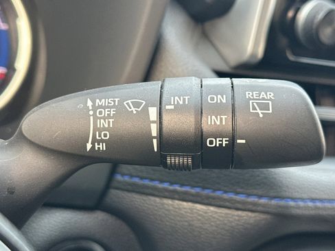 Used 2024 Toyota RAV4 SE image 40