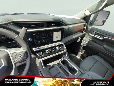 New 2026 GMC Sierra 2500 Denali w/ Denali Reserve Package AWD/4WD image 19
