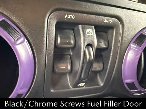 Used 2014 Jeep Wrangler Unlimited Rubicon image 28